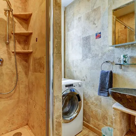 La Suite Safari I Hypercentre I Spacieux & Familial ديجون